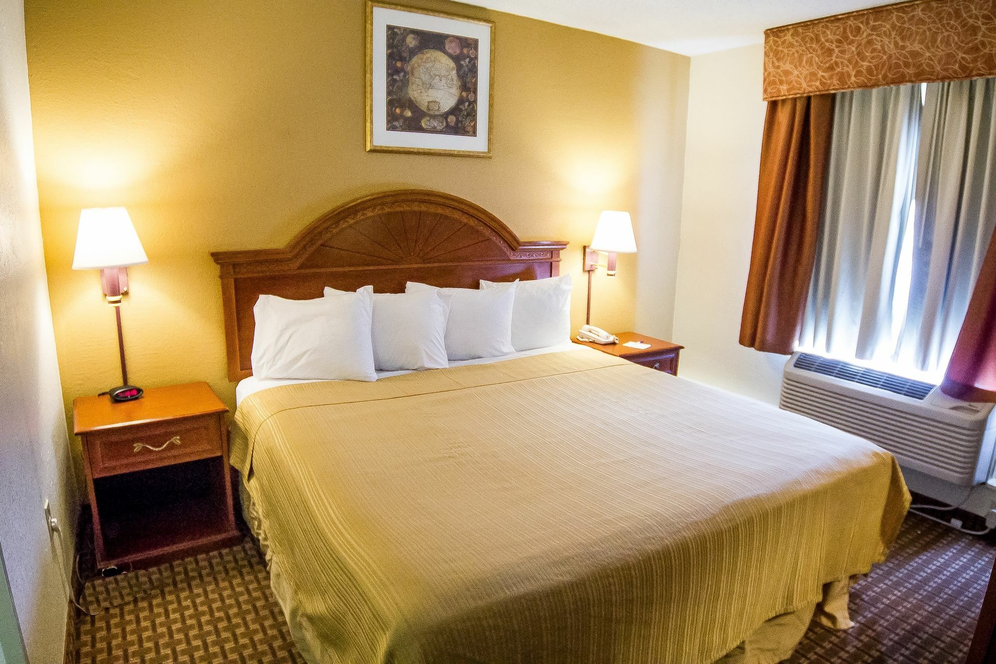 Howard Johnson By Wyndham Allentown/Dorney Hotel & Suites Exterior photo